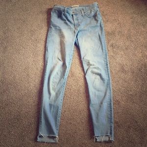 Madewell 9” high rise skinny TALLER step hem